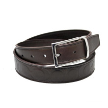 Cinturón de cuero de lujo con cintas de diseño en relieve para hombres